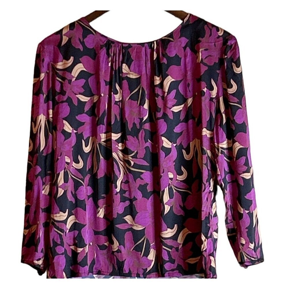 Chloe Kristyn Women's Magenta Floral Blouse Black Burgundy Size M NWT